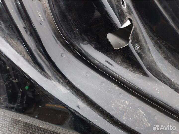 Задняя четверть Tesla Model S, 2013