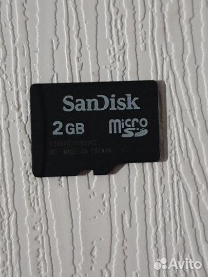 Карты памяти микро SD и адаптеры