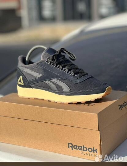 Кроссовки Reebok