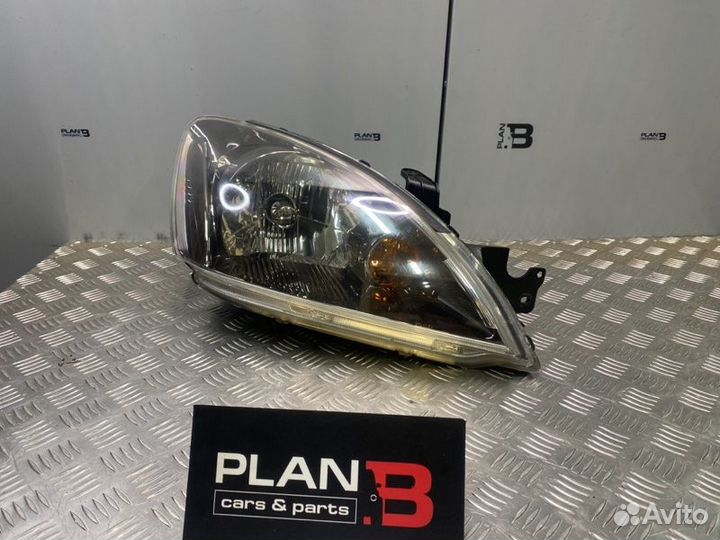 Фара галогеновая передняя правая Mitsubishi Lanser