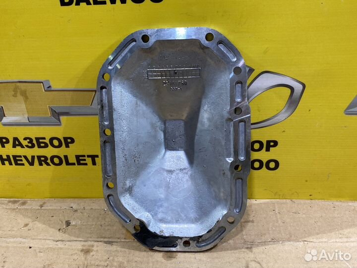 Крышка кпп Chevrolet Cruze 25181769
