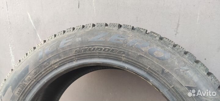 Pirelli Ice Zero 185/55 R15 82T