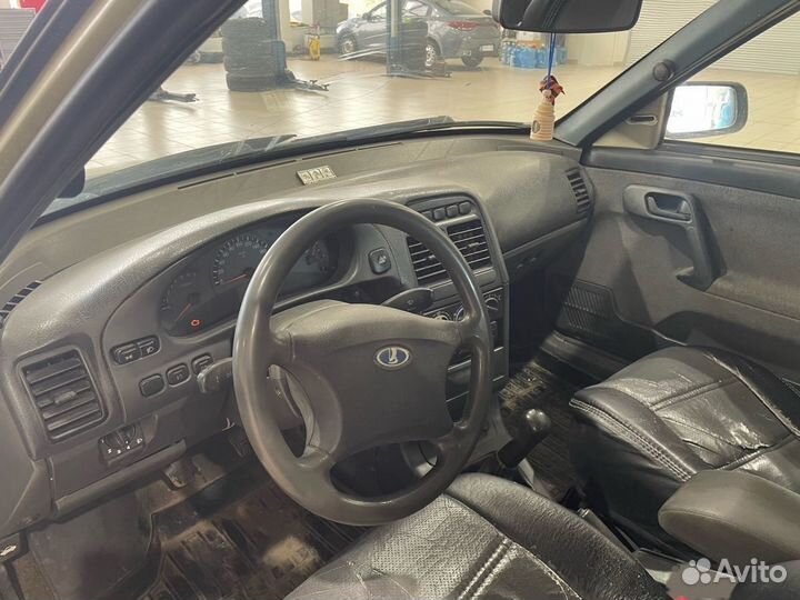 ВАЗ 2112 1.6 МТ, 2006, 228 000 км