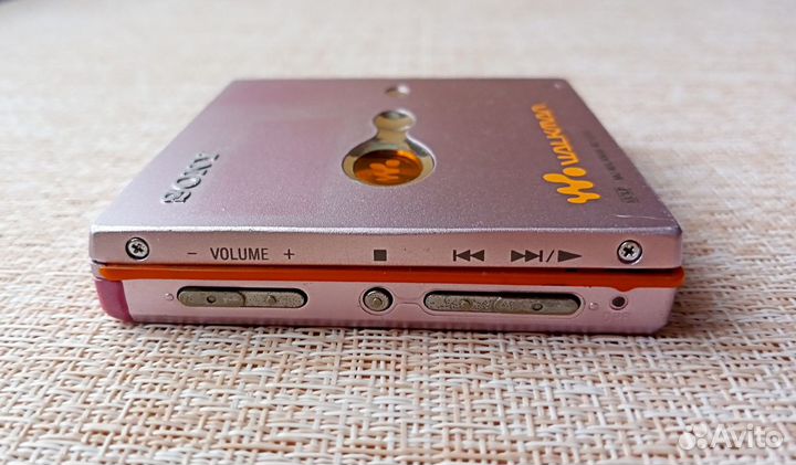 Sony Walkman MZ-E700