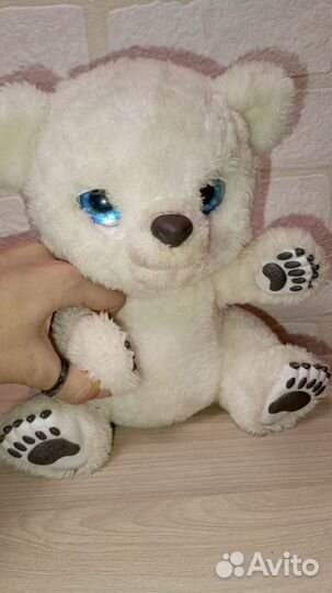 Игрушка интерактивного белого мишки forreal