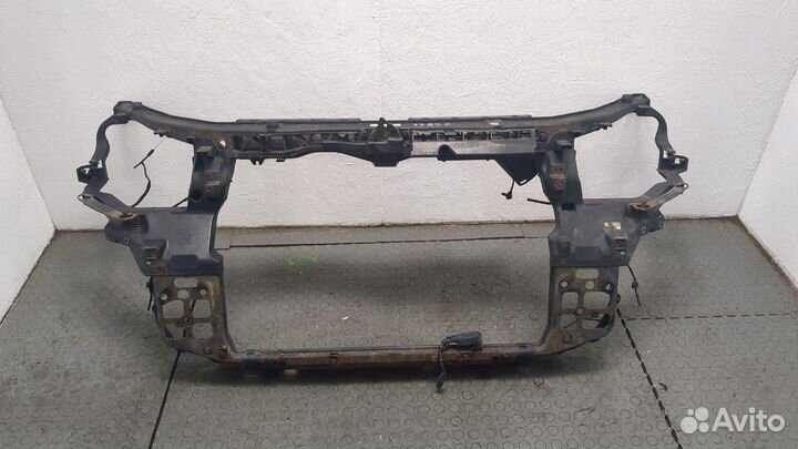 Рамка передняя Hyundai Santa Fe, 2006