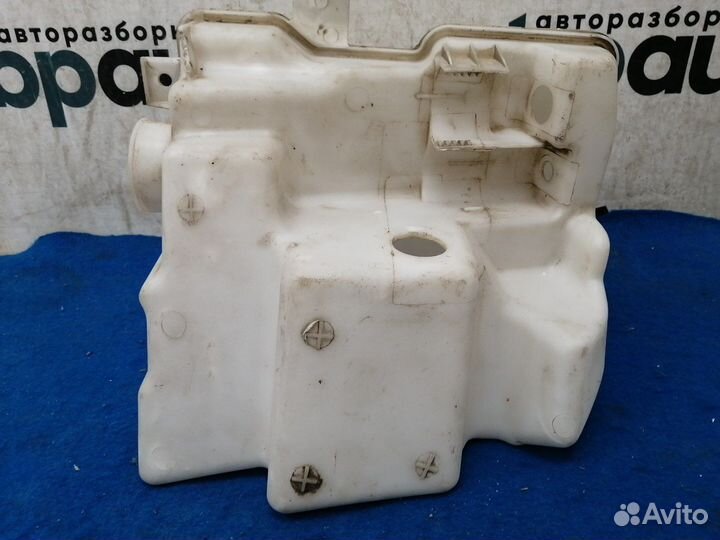 Бачок омывателя нижняя часть 3C0 955 453 N