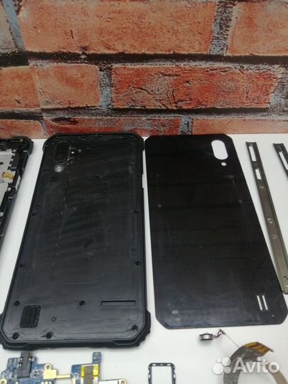 Смартфон на запчасти BlackView H20(BV6100)