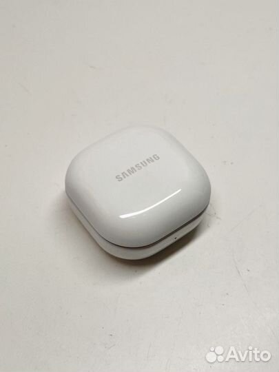 Беспроводные наушники Samsung Buds Fe