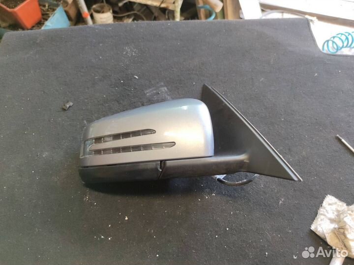 Зеркало наружное правое Mercedes-Benz C-Класс