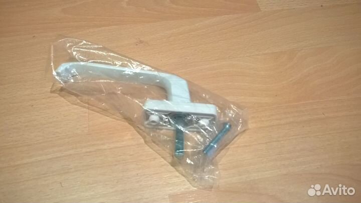 Ручка металлическая для пластиковых окон