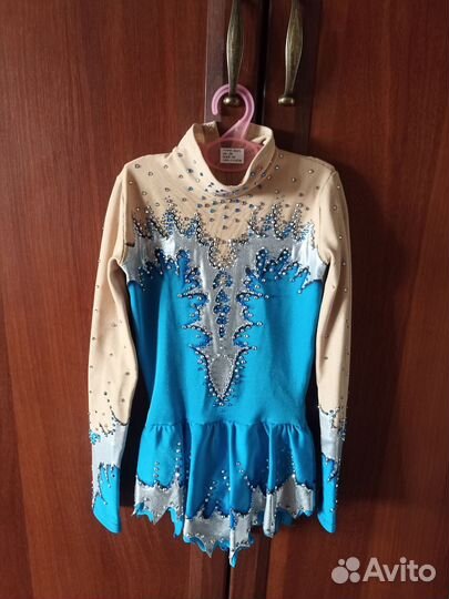 Костюм для фигурного катания