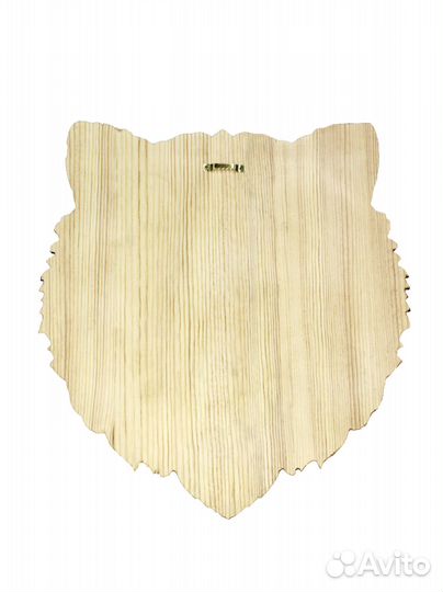 Резное панно из дерева 