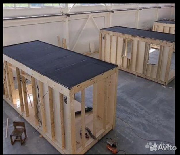 Монтажники каркасных-модульных домов