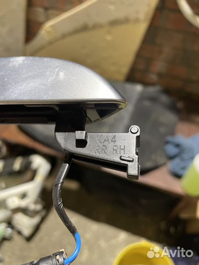 Ручка задняя правая Kia Carnival KA4