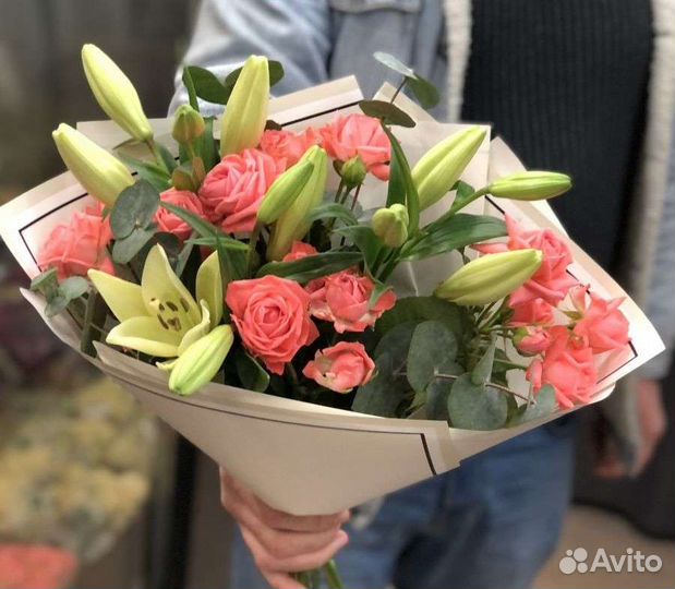 Лилии и розы с доставкой