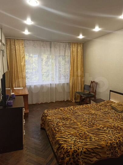 2-к. квартира, 48 м², 2/5 эт.