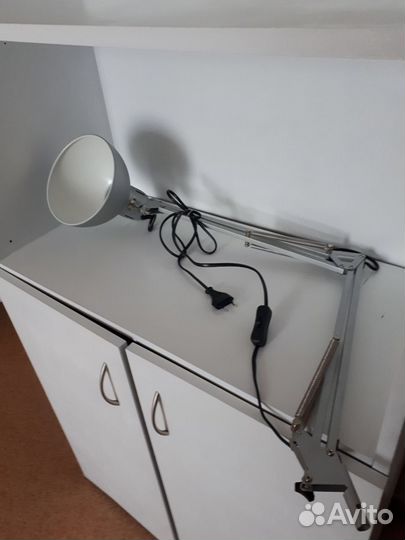 Лампа настольная импортная