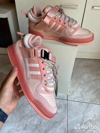 Кроссовки adidas forum low bad bunny