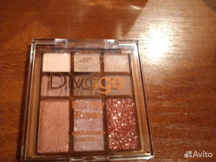 Тени для век