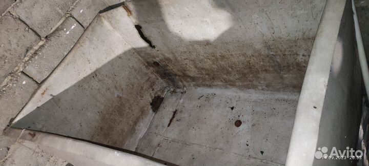 Алюминевая емкость