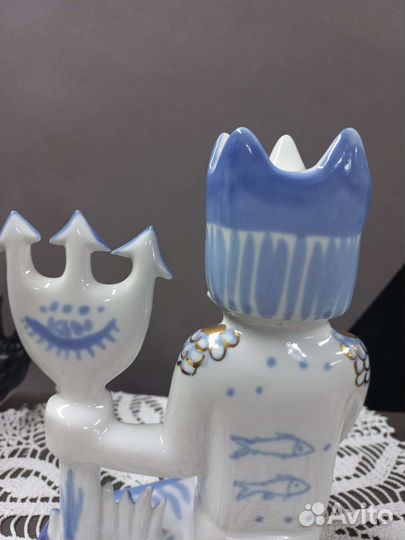 Фарфоровые статуэтки Нептун