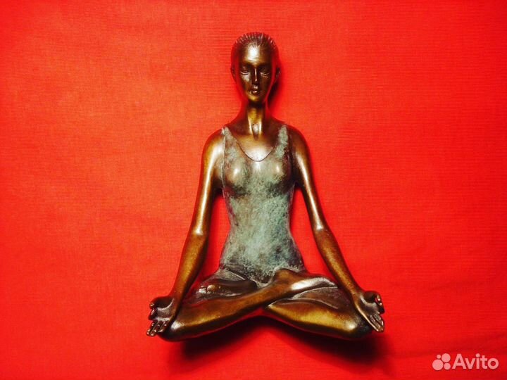 Девушка Лотос Медитация Асана Йога Буддизм