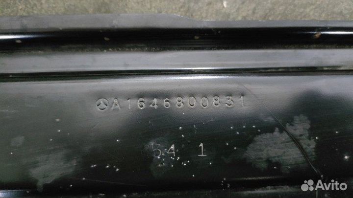 Консоль правый Mercedes Gl 320 Cdi 164 642.940