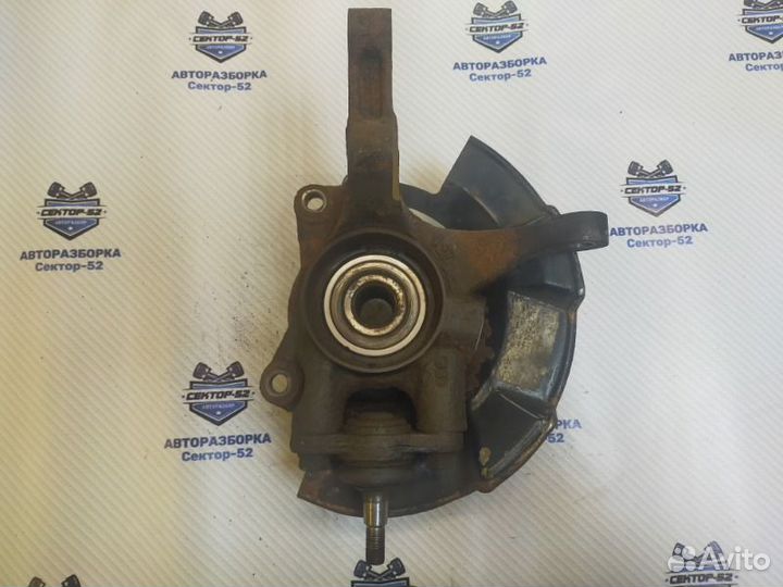 Кулак передний правый Kia Sportage 2