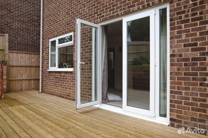 Входная дверь пластиковая