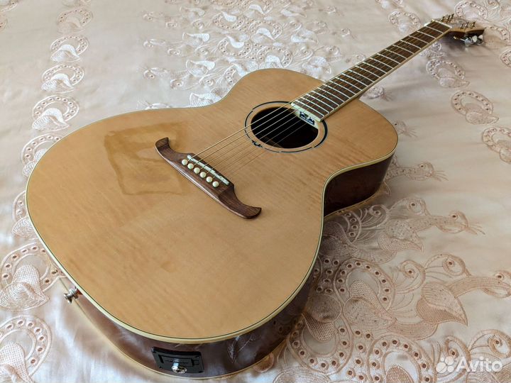 Электро акустическая гитара Fender FA-235E