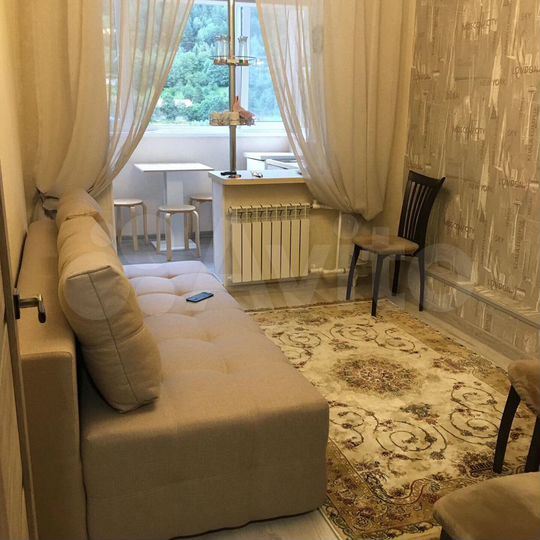 2-к. квартира, 37 м², 8/9 эт.