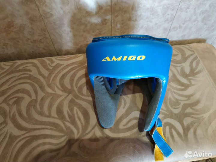 Боксерский шлем