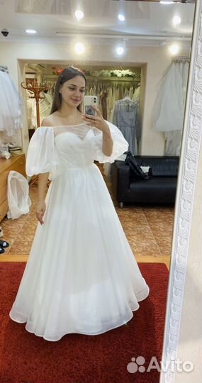 Свадебное платье