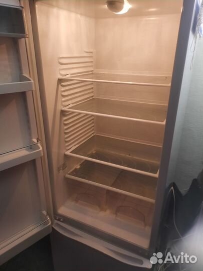 Холодильник атлант двухкамерный
