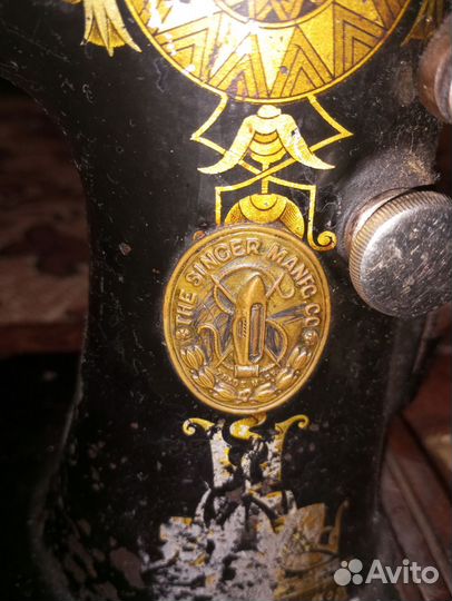 Швейная машина Singer