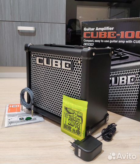 Roland Cube с Эффектами (Комбоусилитель Новый)