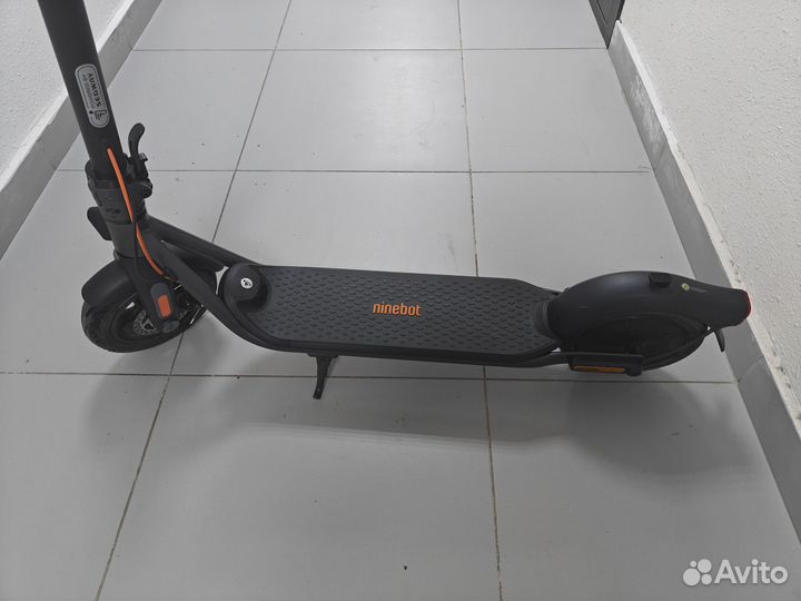 Электросамокат Ninebot KickScooter F2 Plus 2024