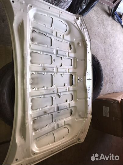 Капот toyota land cruiser 200