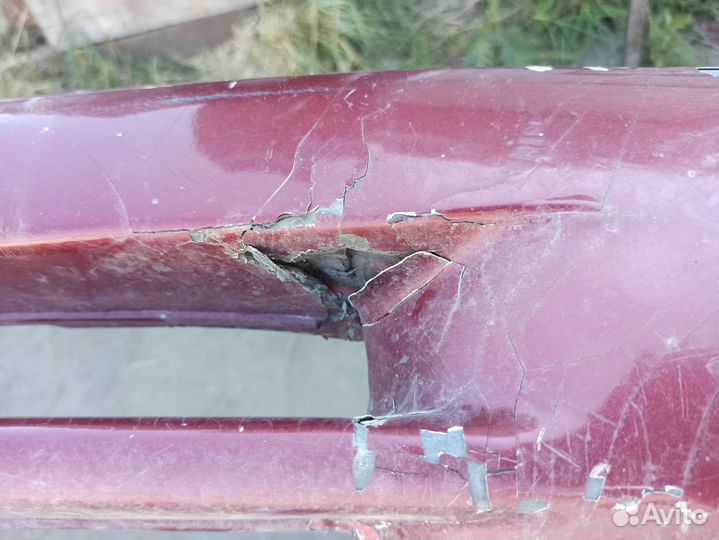 Бампер передний Toyota corolla 7 e100