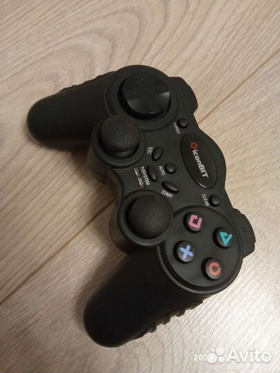 Джойстик iconbit