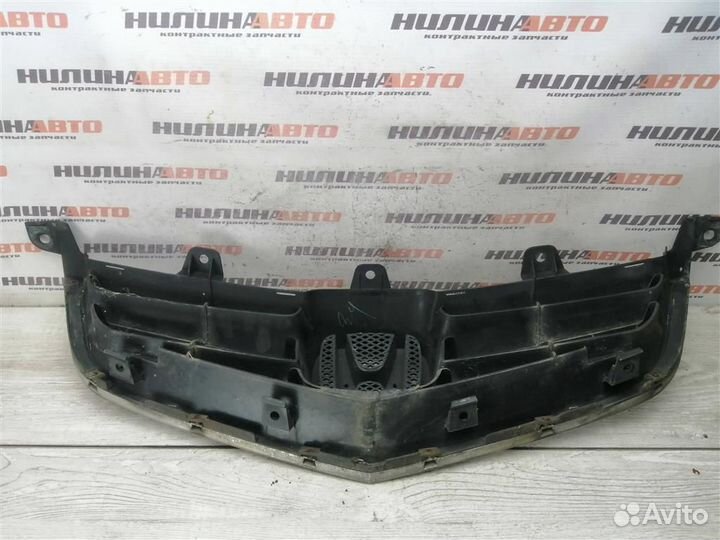 Решетка радиатора Хонда Аккорд 7