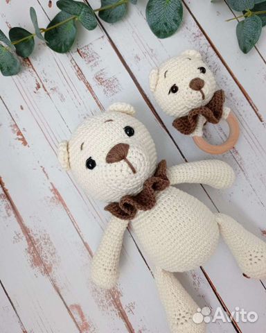 Игрушка амигуруми и погремушка-прорезыватель
