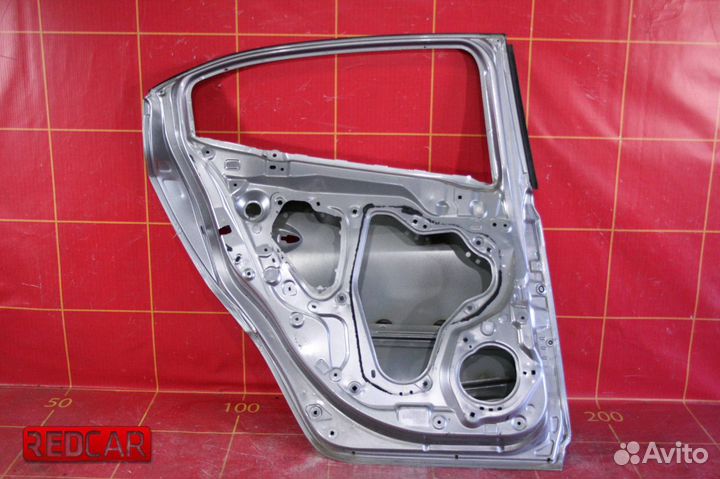 Дверь зад лев Hatchback Mazda 3 BM (13-16)