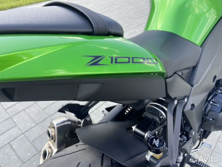 Kawasaki Z1000