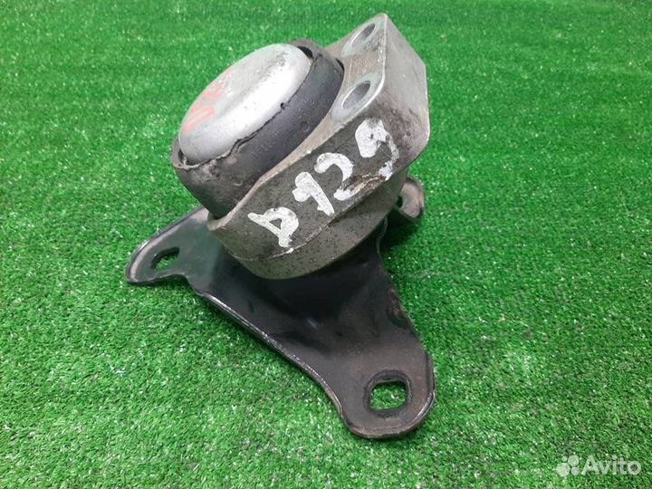 Опора (подушка) двигателя правая Ford Mondeo 3 20