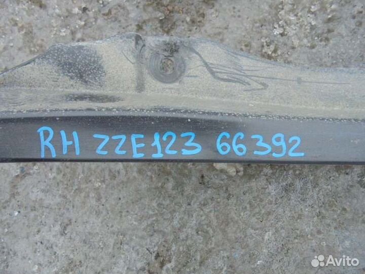 Подкрылок задний правый Toyota Corolla Fielder