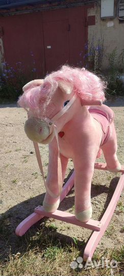 Качалка лошадь