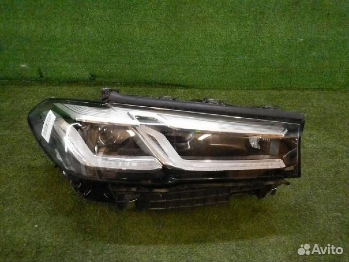 Фара правая BMW 5-Series/M5