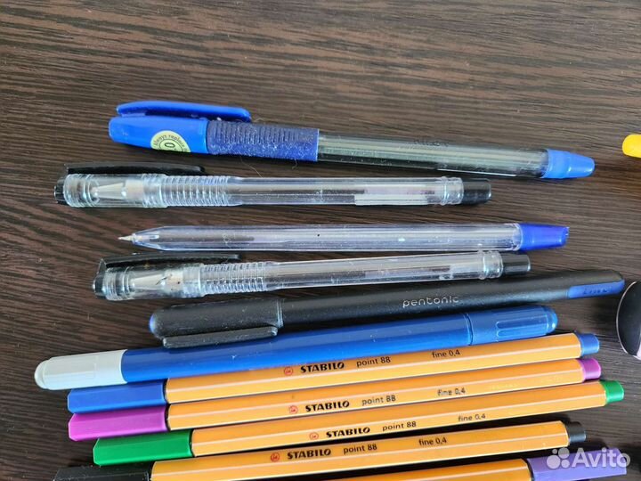 Канцелярия ручки к учебному году пакетом